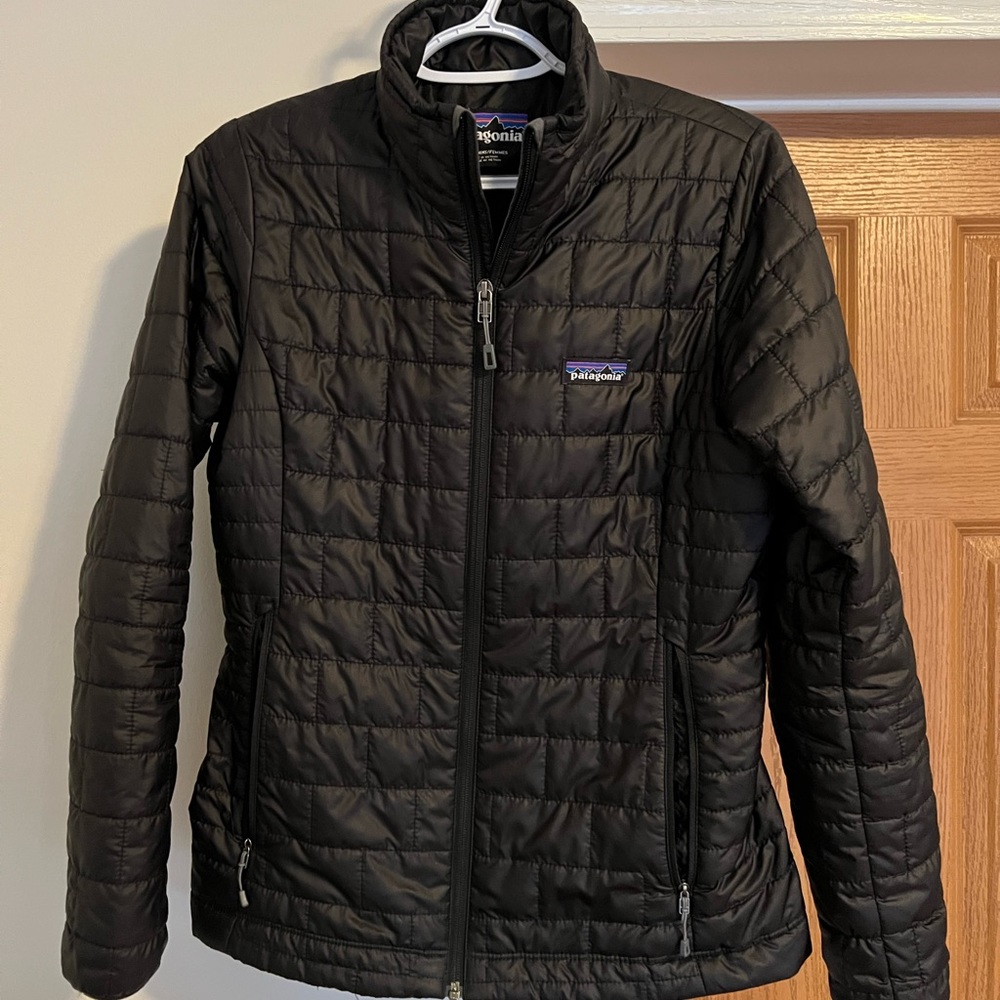 Patagonia nano puff jacket